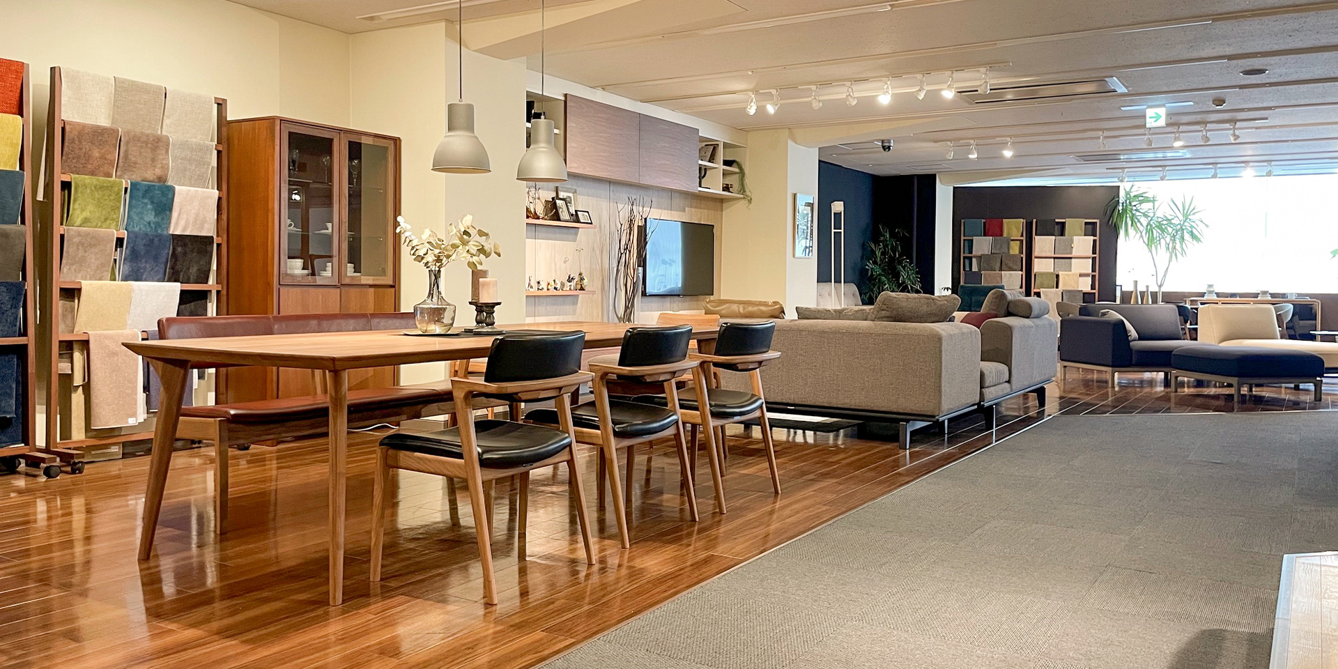 Osaka Showroom-Fuji Furniture